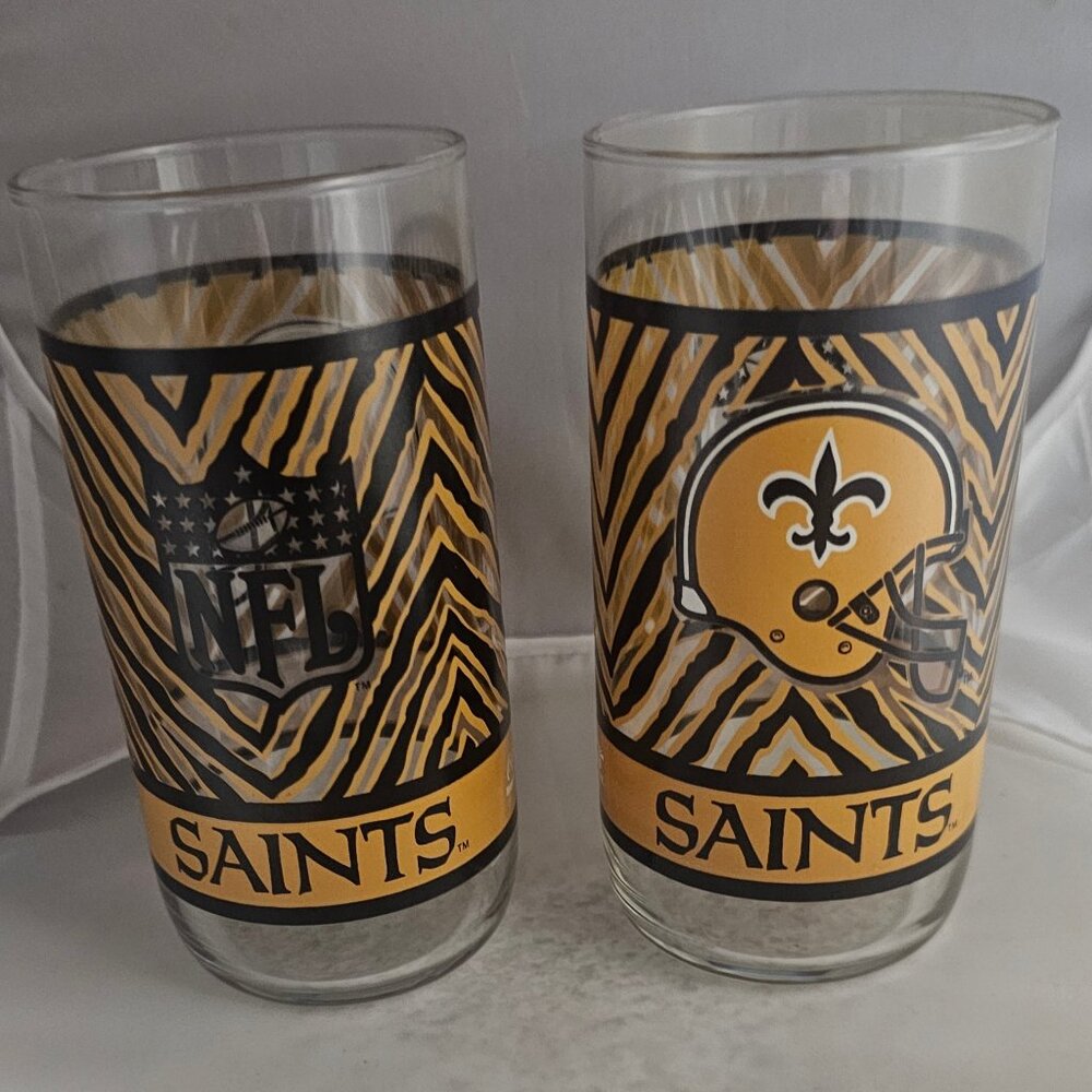 2 New Orleans Saints McDonalds Coca Cola Glasses 12 floz Vintage Mint 1980's NFL